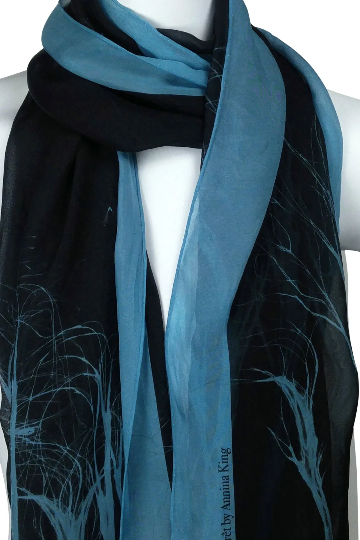 Égérie MUSE Forest Border Silk Scarf Light on Black, more colours