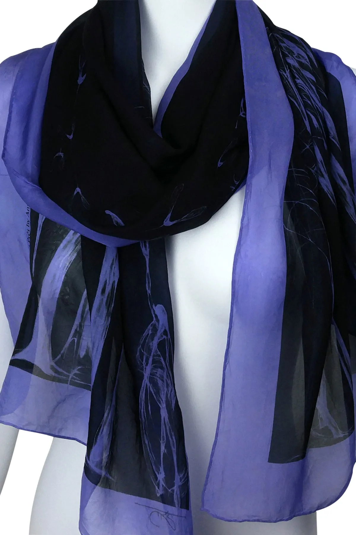 Égérie MUSE Forest Border Silk Scarf Light on Black, more colours