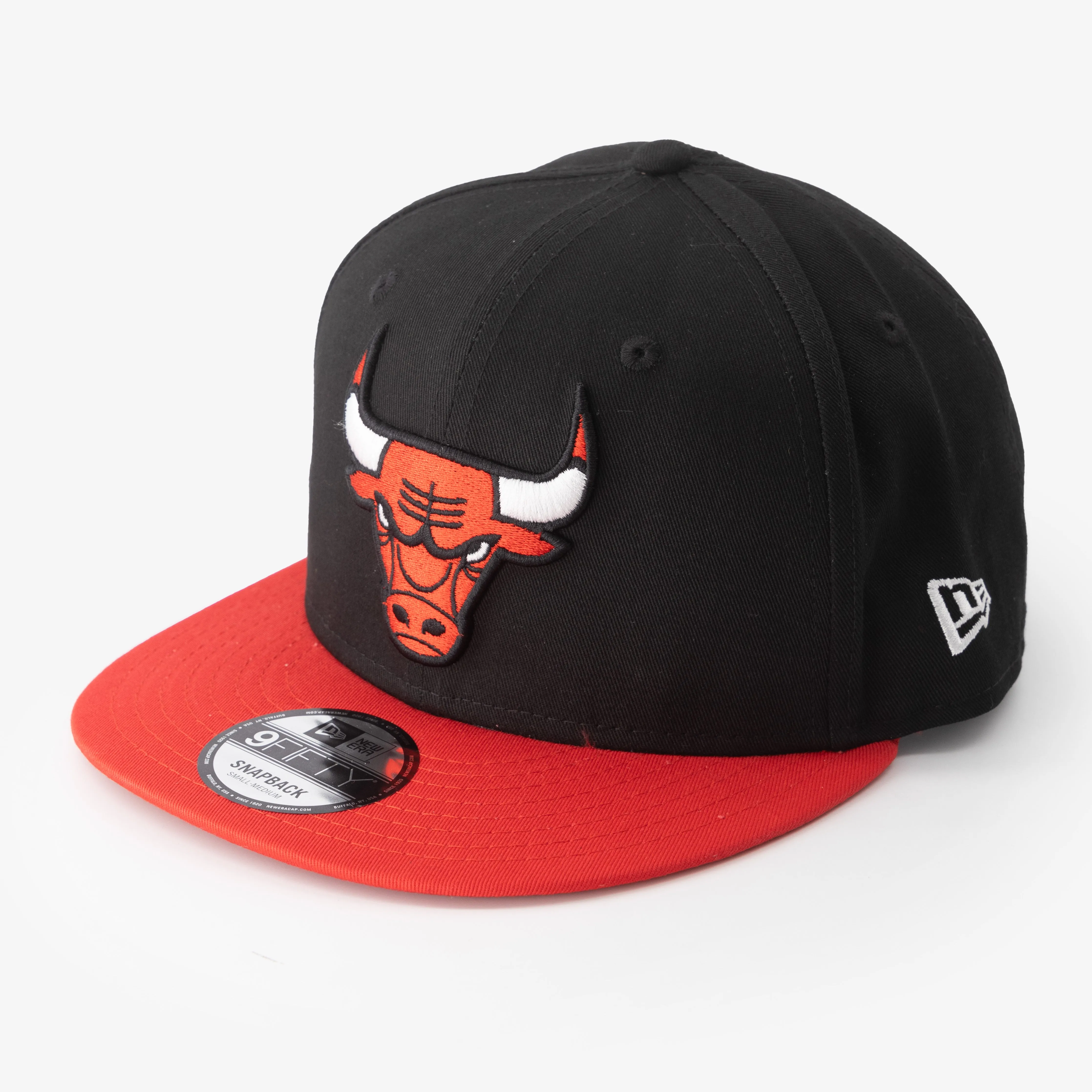 New Era New Era Chicago Bulls Team Side Patch 9FIFTY Snapback Cap