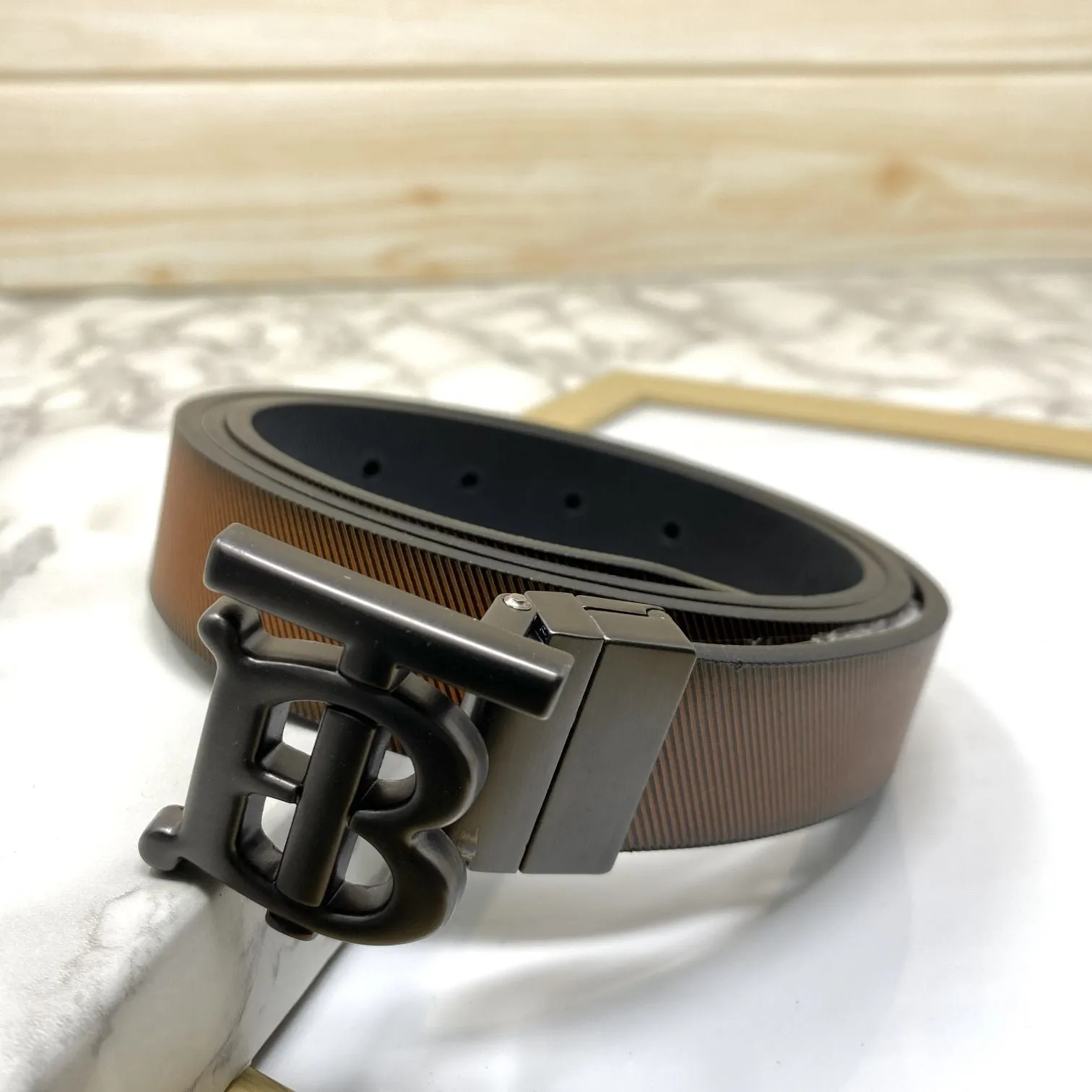 Stylish Casual and Formal Reversible Strap Belt-JonasParamount